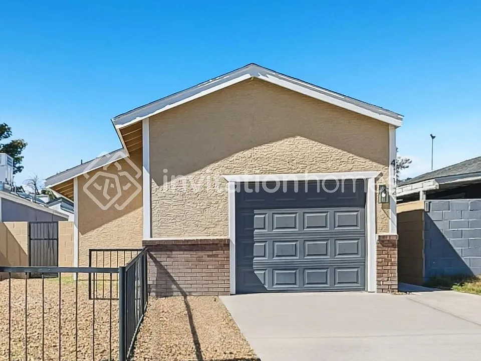 4112 Broadriver Dr