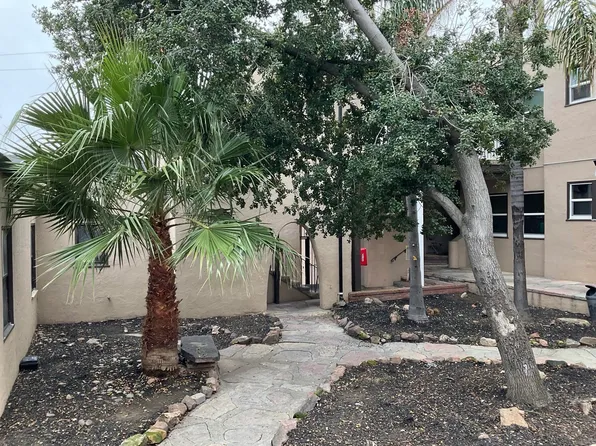 618 W 7th St, Antioch, CA