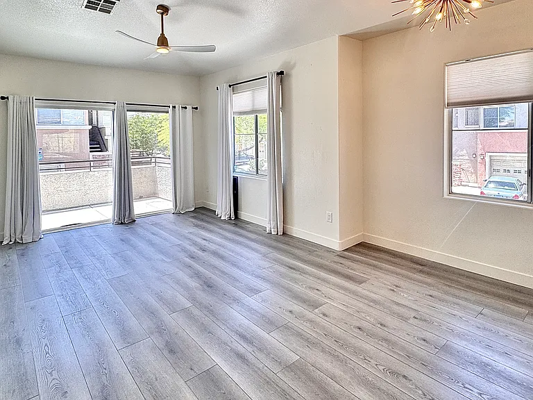 817 Peachy Canyon Cir #203 — Photo 10