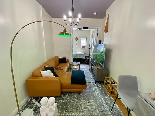 Rented by Simply Brooklyn Realty Inc | media 8