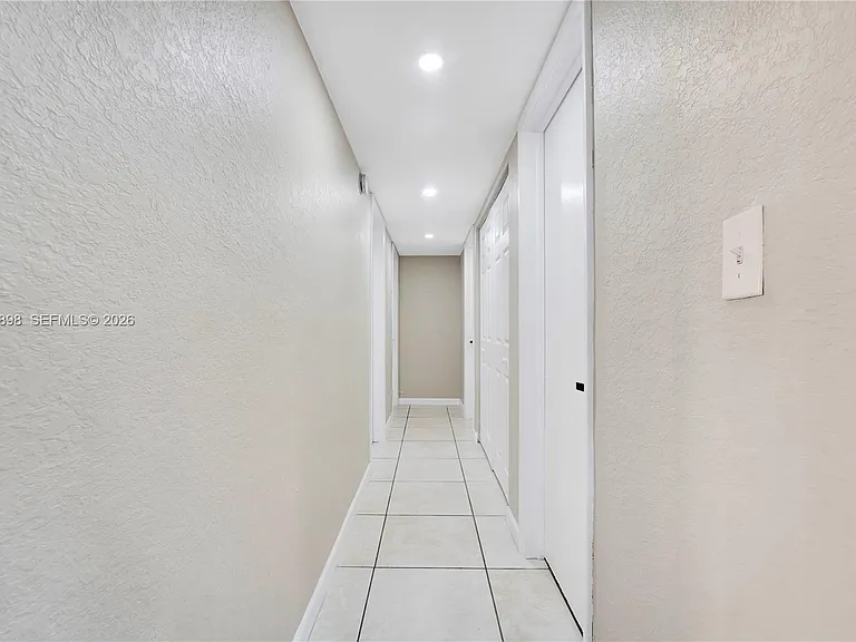 9001 SW 77th Ave #C709 — Photo 14