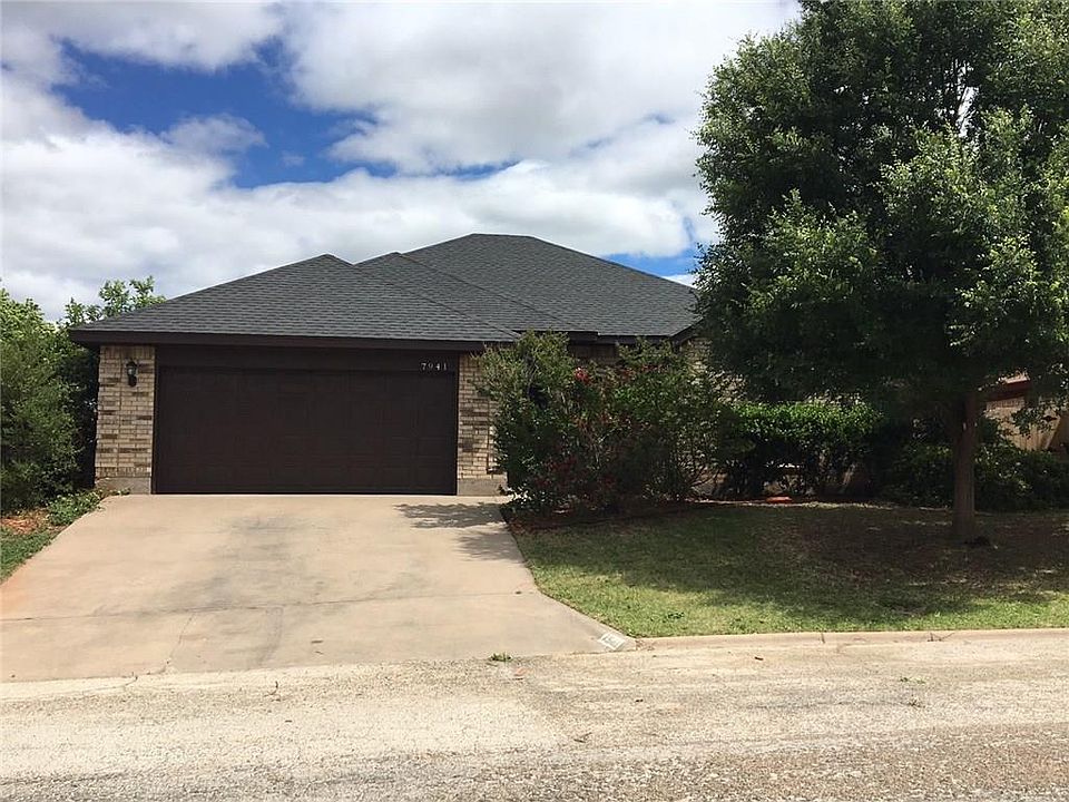 1st image of 7941 Weehunt Ct