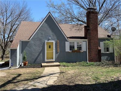 4421 NE Antioch Rd, Kansas City, MO, 64117