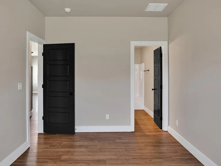 416 S Debra Ct — Photo 15