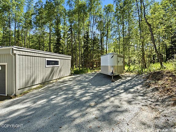 5th image of 20128 Chugach Park Dr