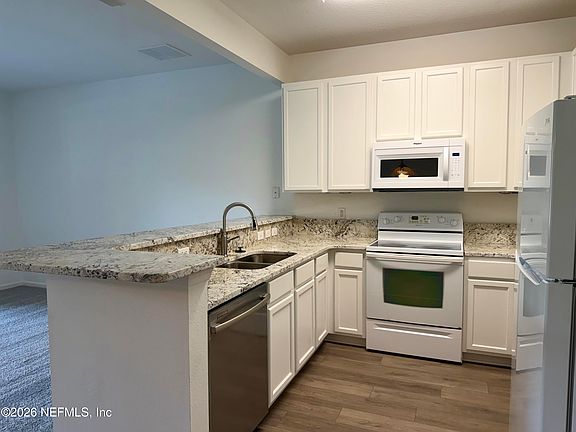 2nd image of 5856 SANDSTONE Way