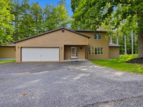 66 Dawes Avenue, Auburn, ME 04210