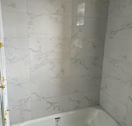 4th image of 150 Paine Ave #2