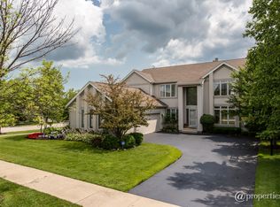 2503 Melanie Ln, Northbrook, IL