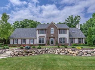 W199S7067 Thornapple Trl, Muskego, WI 53150