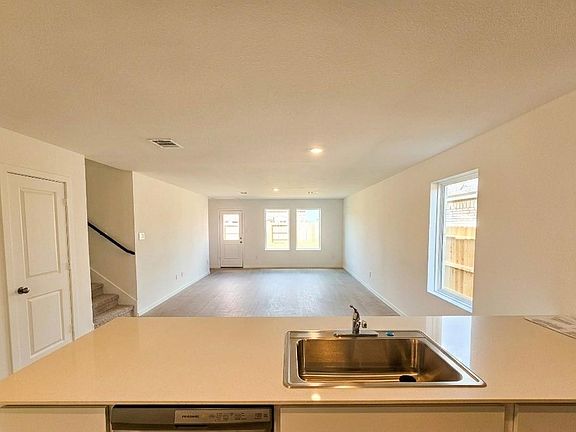 4th image of 3028 Colusa Ridge Dr