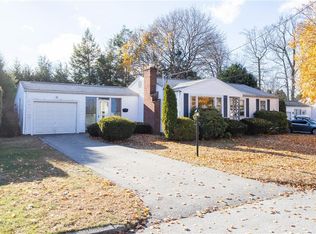 12 Carnation Dr, Cranston, RI 02920