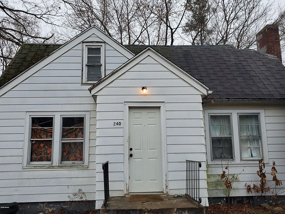 1st image of 240 Elvern Dr