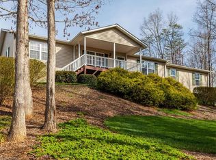 25 Quick Silver Rd, Weaverville, NC 28787
