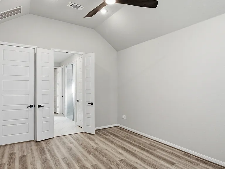 10051 Mulhouse Dr — Photo 7