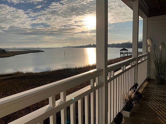 Sunset at Mill Creek Landing.