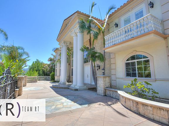 4th image of 2869 Oak Knoll Dr
