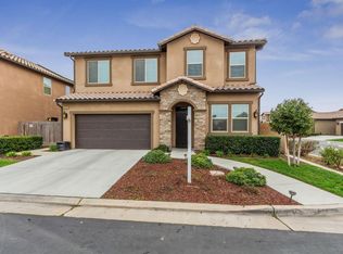 5956 E Via San Loppia Dr, Fresno, CA