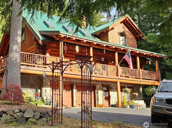 4853 Aviator Lane NW, Bremerton, WA 98312