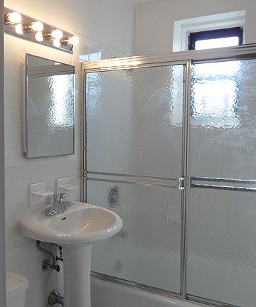 2nd image of 2400 Webb Ave APT 6C