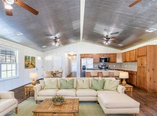 17712 Beav O Rama Rd, Fayetteville, AR 72703