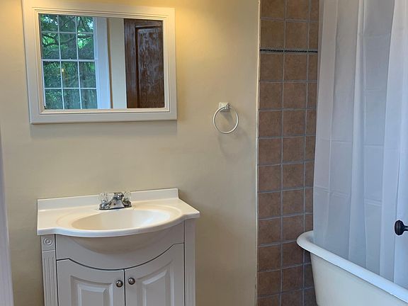 5th image of 880 City Park Ave #6