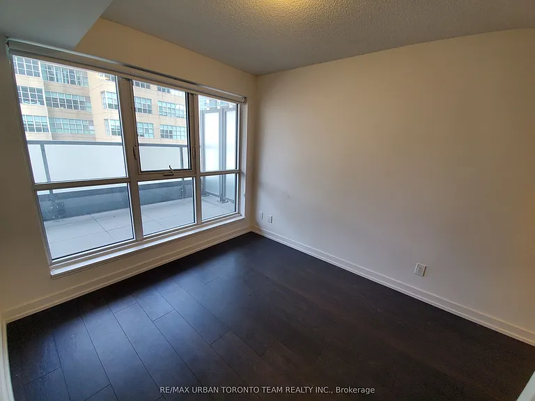 125 Redpath Ave #308 — Photo 9
