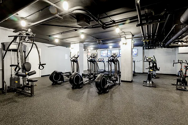 Rented by PWV Acquisitions | media 20