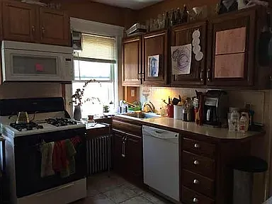 32 Curtis Ave #2 — Photo 9