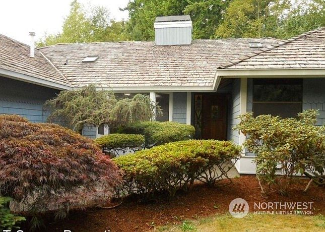 1st image of 1009 227th Avenue NE