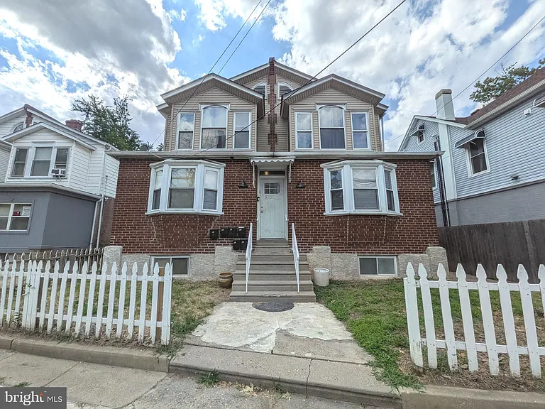 5750-52 Rising Sun Ave #B1 — Photo 31