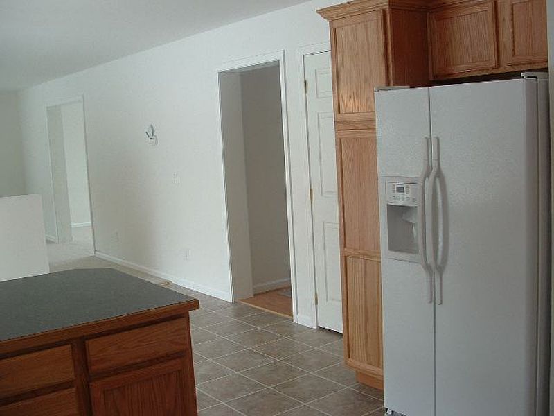 4th image of 32 RICE MOUNTAIN Place