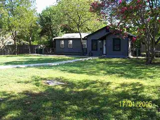 2nd image of 1326 ALAMETOS ST
