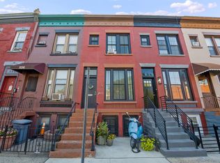 524 Martin Luther King Jr Dr, Jersey City, NJ