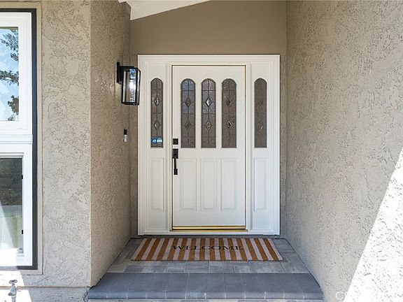 4th image of 3941 Karen Lynn Dr