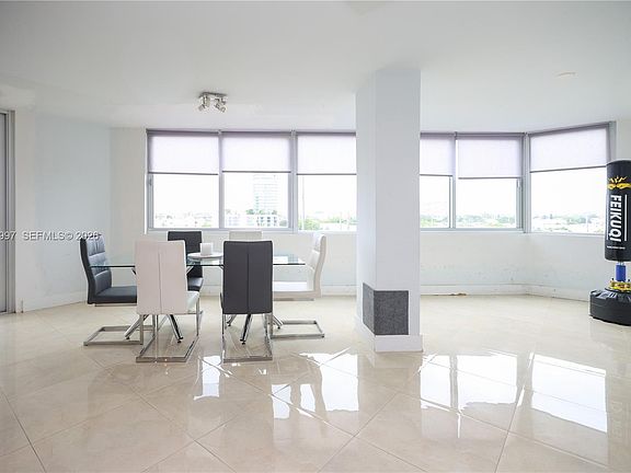 4th image of 7135 Collins Ave APT 735