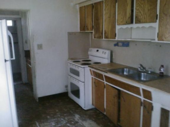 5th image of 1427 Preston St S