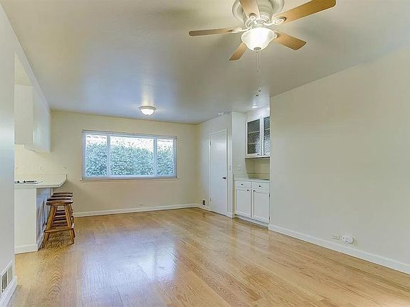 2nd image of 580 Marin Oaks Dr