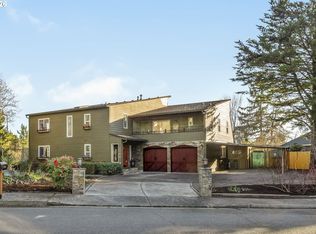 2704 Orchard Hill Ln, Lake Oswego, OR 97035