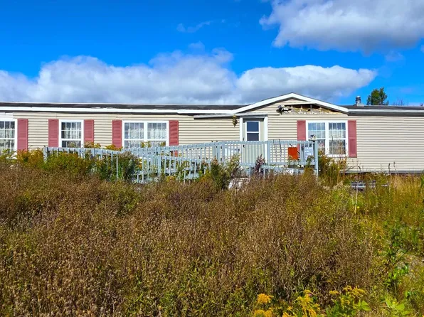 1788 VT RT 105, Troy, VT 05859