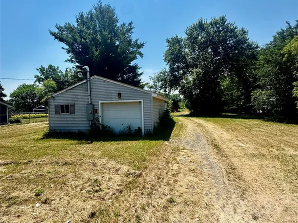 5454 Hopkins Rd, Flint, MI 48506