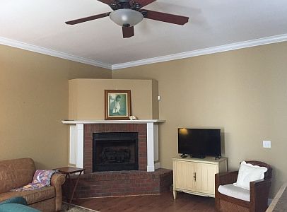 3rd image of 371 NW Lake Valley Ter