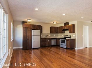 2318 NE Multnomah St APT 12, Portland, OR 97232