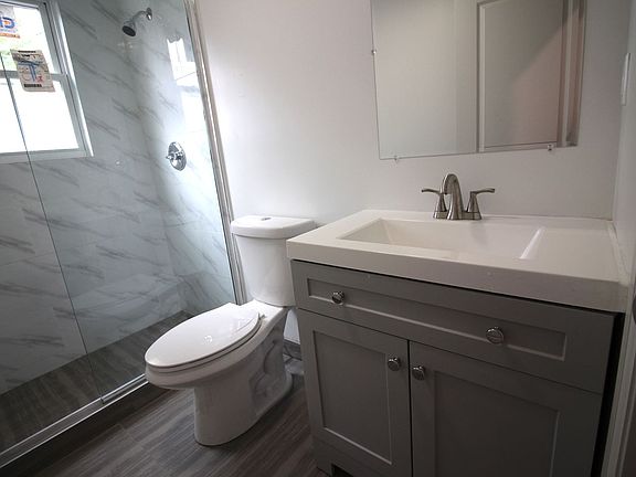 2nd image of 199 N Lake Ave #1