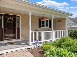 31 Shaker Hill Rd #31, Hooksett, NH 03106