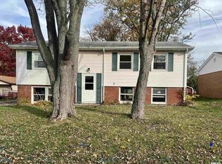 242 Briargate Rd, Washington, IL