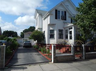 33 Corinth St, Providence, RI 02907