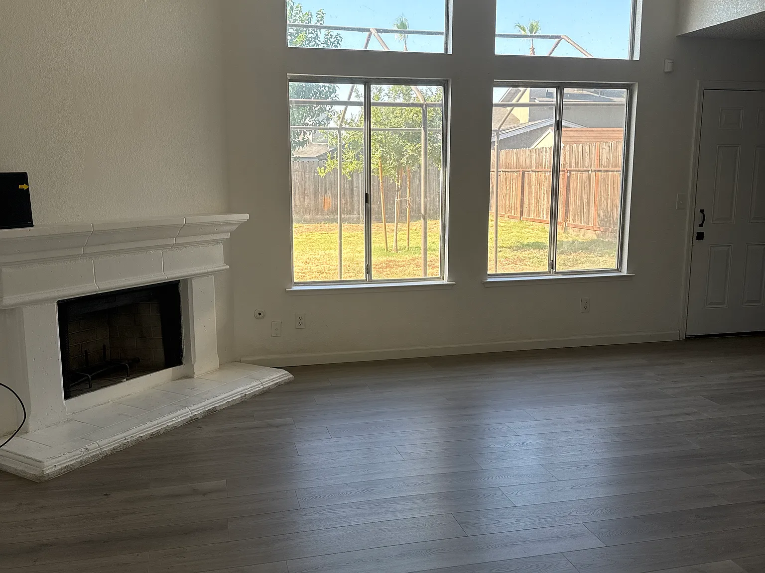 4 bed, 1512 sqft, $2,700 — Photo 2