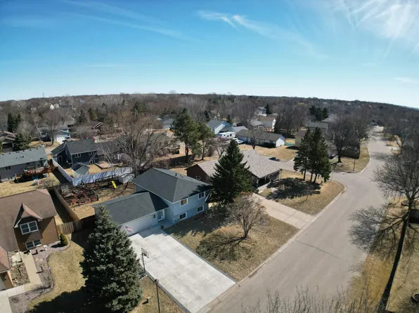 8275 Jensen Ave S, Cottage Grove, MN 55016