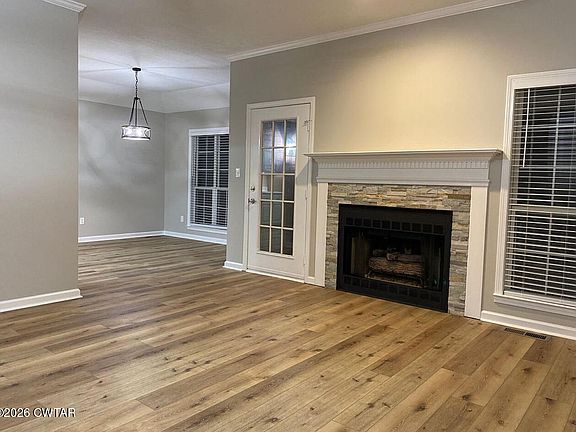 4th image of 63 Highland Ridge Cv